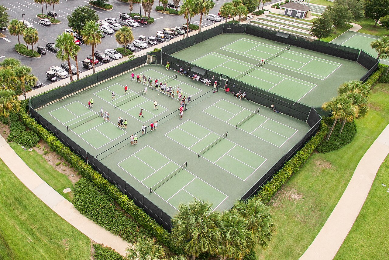 Aerial view of outdoor pickleball courts